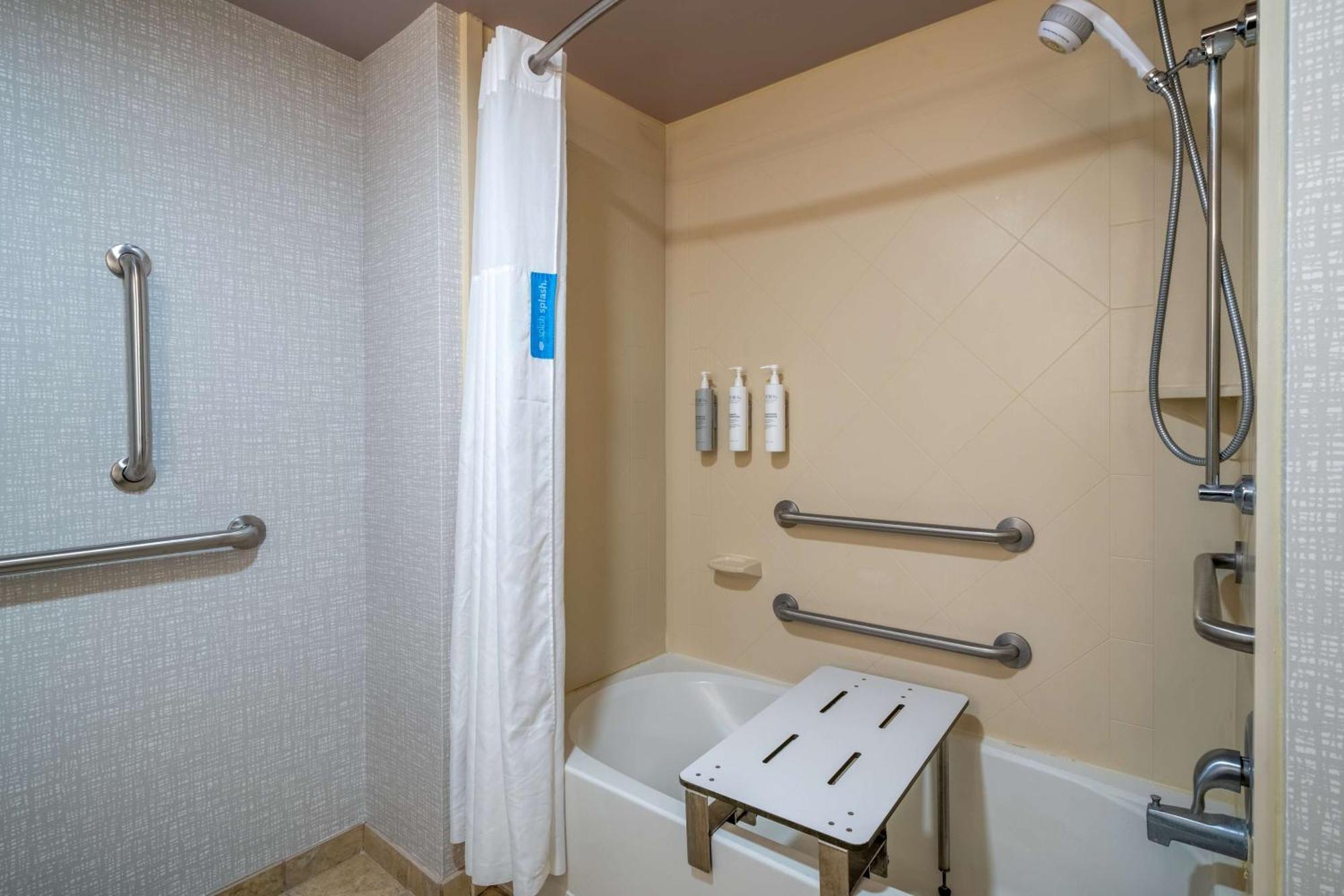 Hampton Inn Dahlgren Ngoại thất bức ảnh