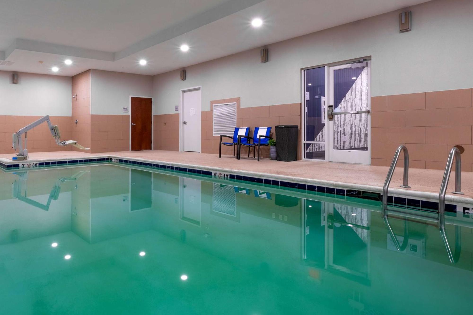 Hampton Inn Dahlgren Ngoại thất bức ảnh